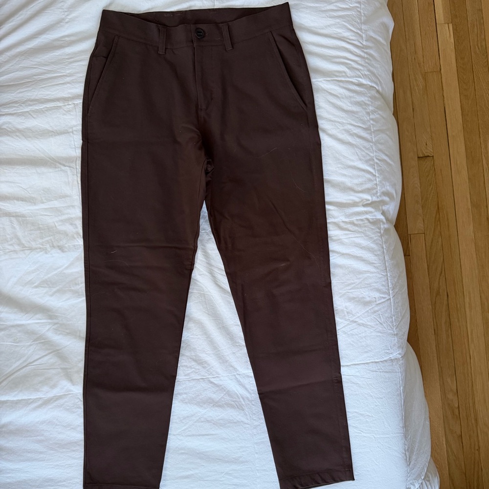 Lululemon Men's Slim-Tapered Heavy Twill Trouser